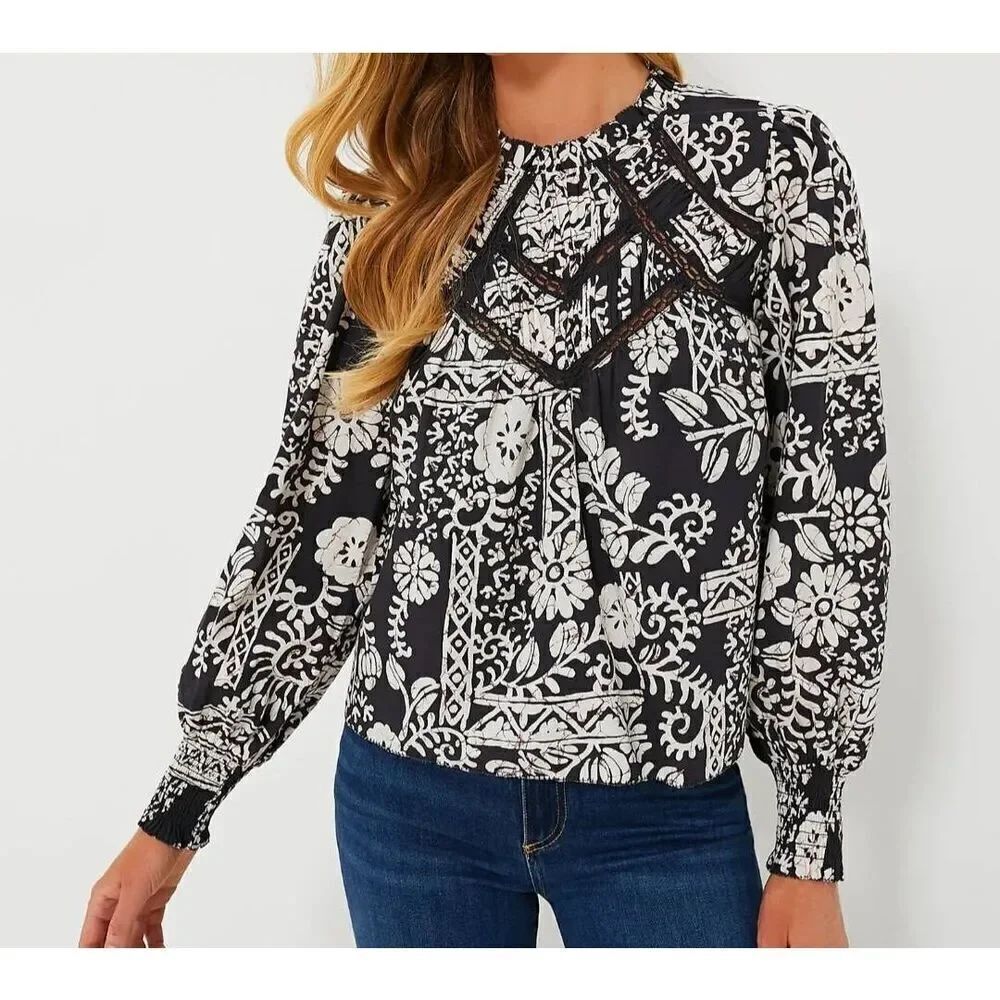 NWT Tuckernuck LOVE THE LABEL Amaya Print Brighton Top sz Medium
